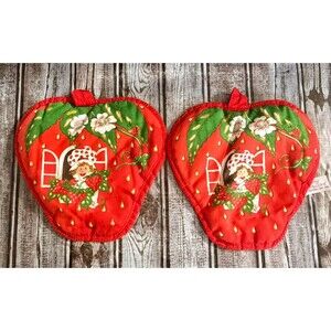 Vintage 1980s Strawberry Shortcake Strawberry Shaped Oven Mitt Pot‎ Holder Set